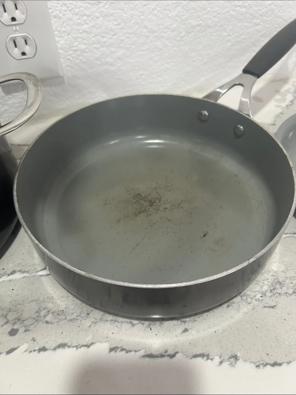 9 Piece Dark Gray Nonstick Cookware Set with Glass Lids By Food Network